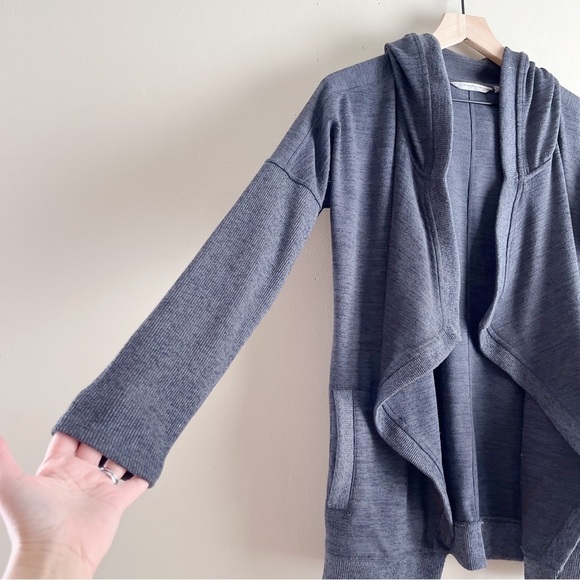 Athleta Blissful Wrap Hooded Cardigan Sweater Open Front Heather Charcoal Grey S - Picture 8 of 12